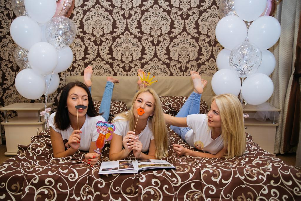 Siesta Hotel Kharkov Luaran gambar