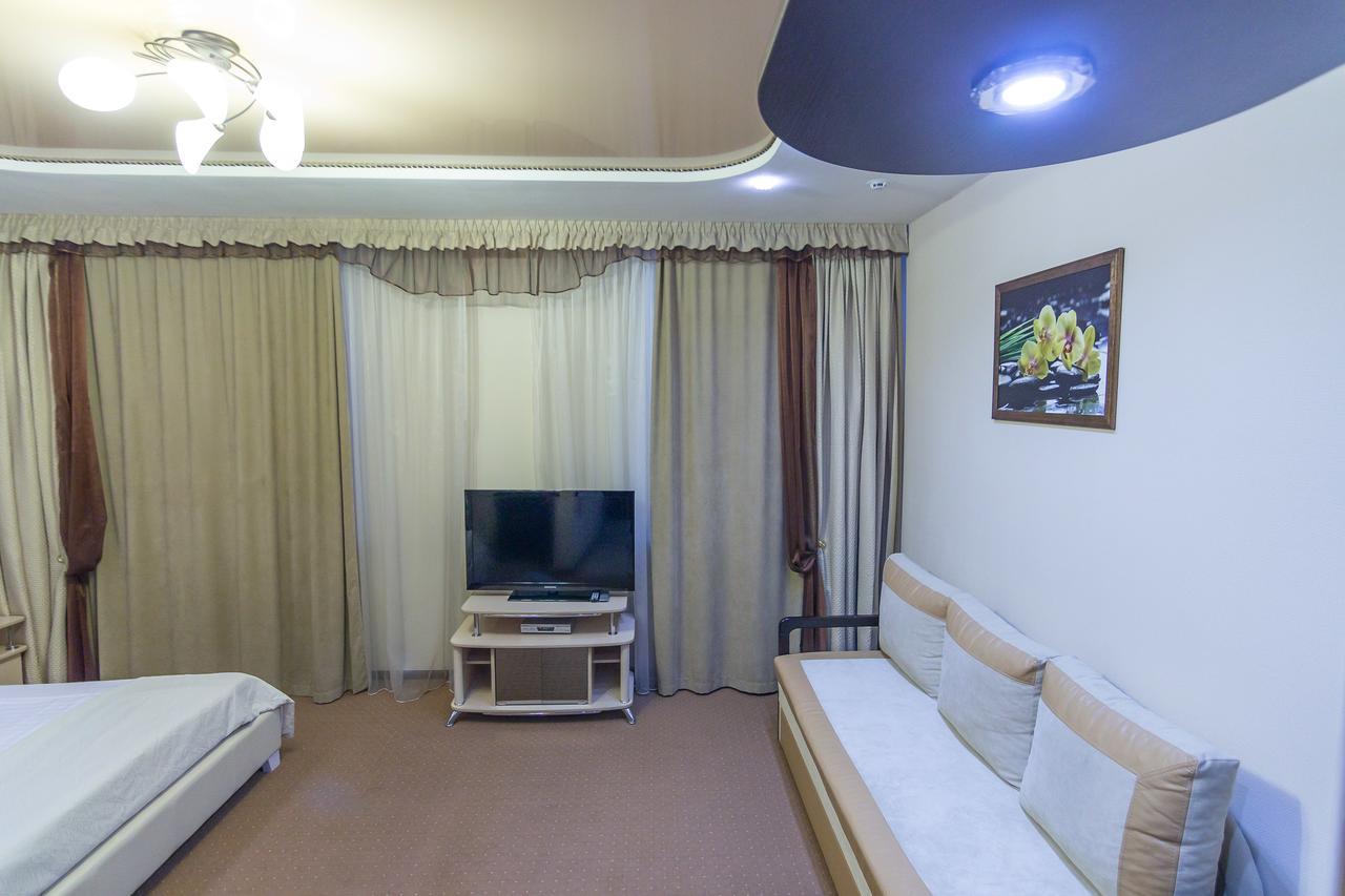 Siesta Hotel Kharkov Luaran gambar