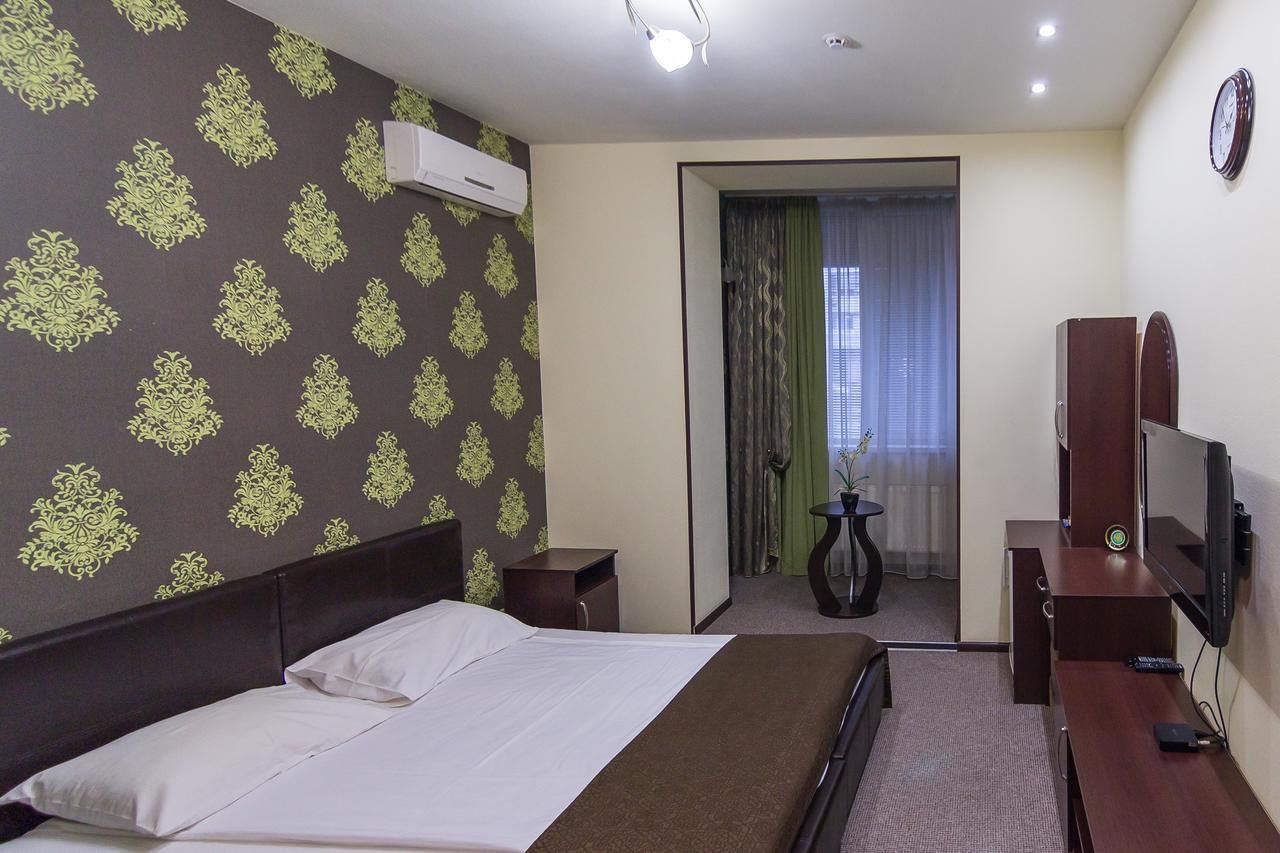 Siesta Hotel Kharkov Luaran gambar