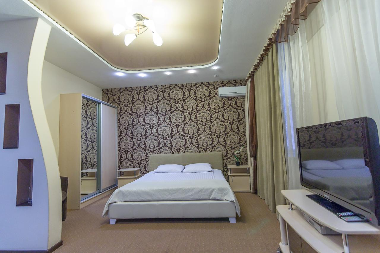 Siesta Hotel Kharkov Luaran gambar