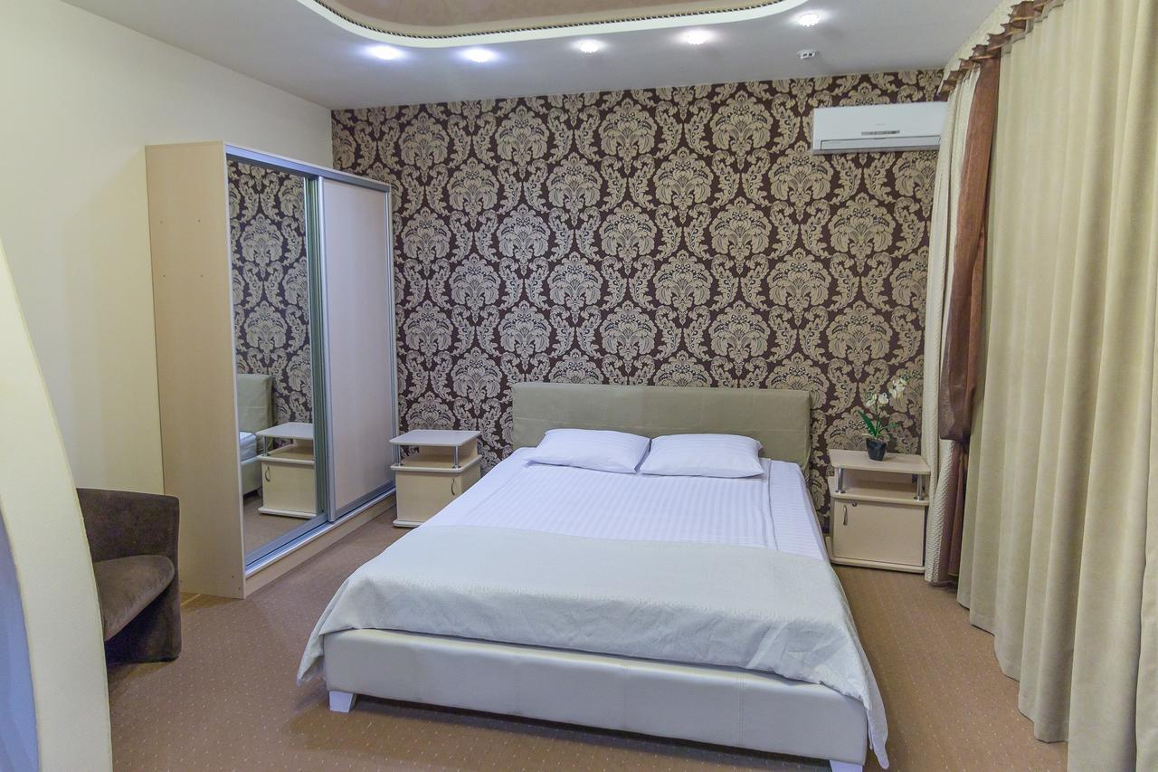 Siesta Hotel Kharkov Luaran gambar