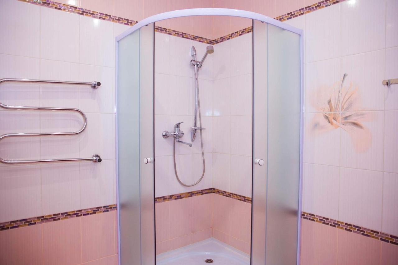 Siesta Hotel Kharkov Luaran gambar