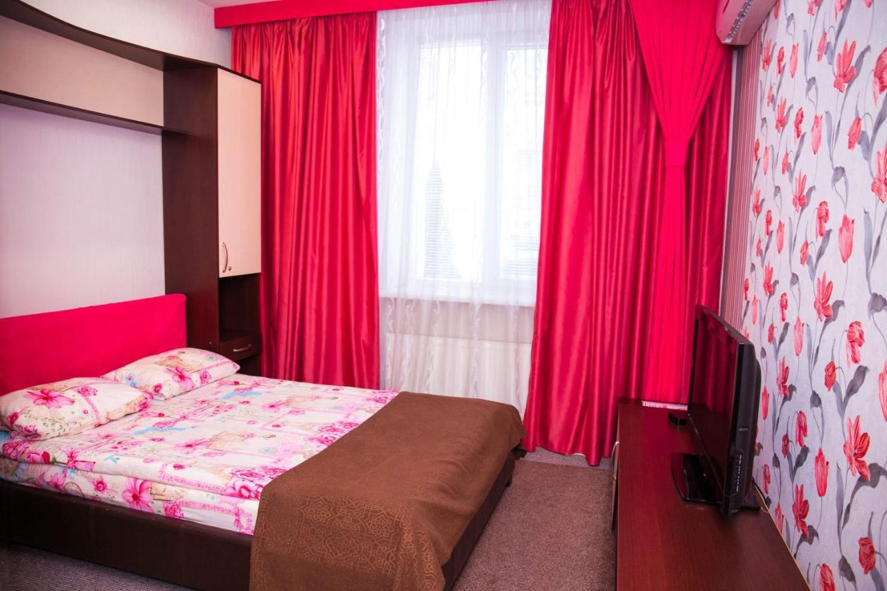 Siesta Hotel Kharkov Luaran gambar